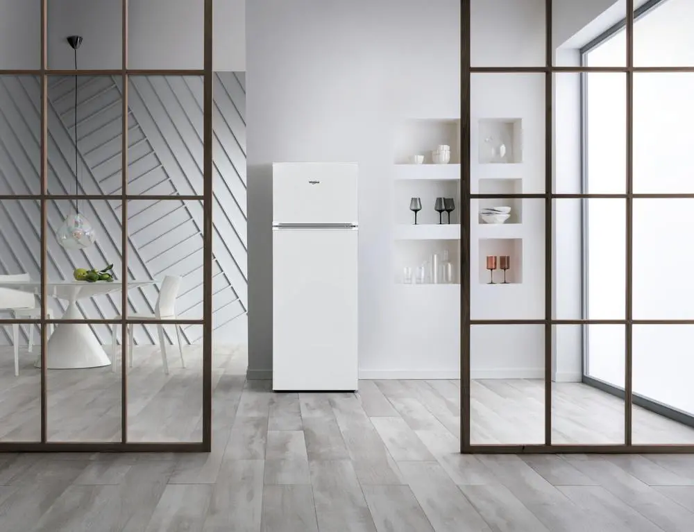 Lodówka Whirlpool W55TM 4120 W 2 144cm Komora świeżości Biały