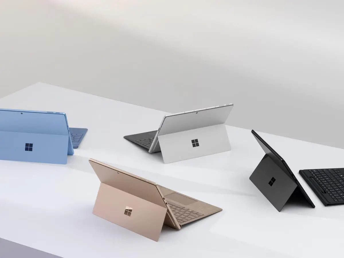 Laptop 2w1 Microsoft Surface Pro Copilot+ PC 13" Snapdragon X Plus 16GB RAM 256GB Dysk SSD Win11 Platynowy + Surface Pro Keyboard