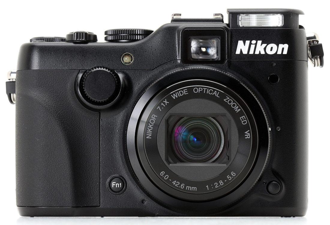Nikon Coolpix P7100 (czarny)