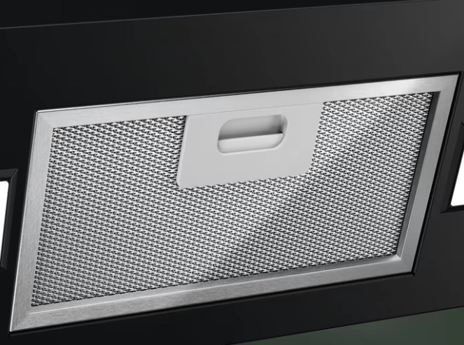 фото Вытяжка наклонная Electrolux LVF446K 2