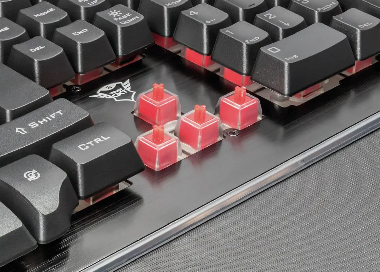 Klawiatura pół-mechaniczna Trust GXT 860 Thura Czarny