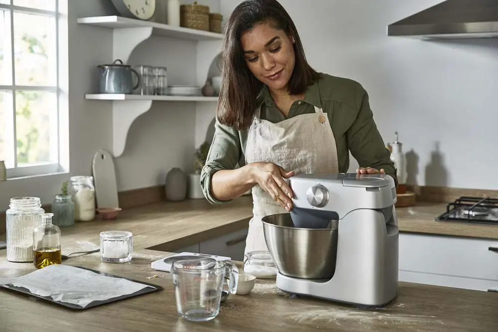 Robot kuchenny Kenwood KHC29.J0SI Z wyciskarką do cytrusów Blenderem kielichowym