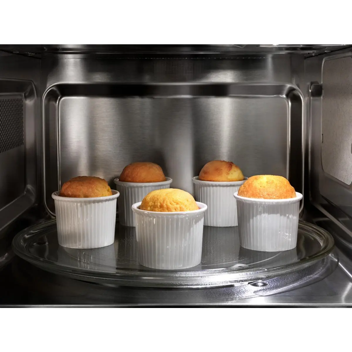 Kuchenka mikrofalowa Electrolux 300 LMS2203EMK