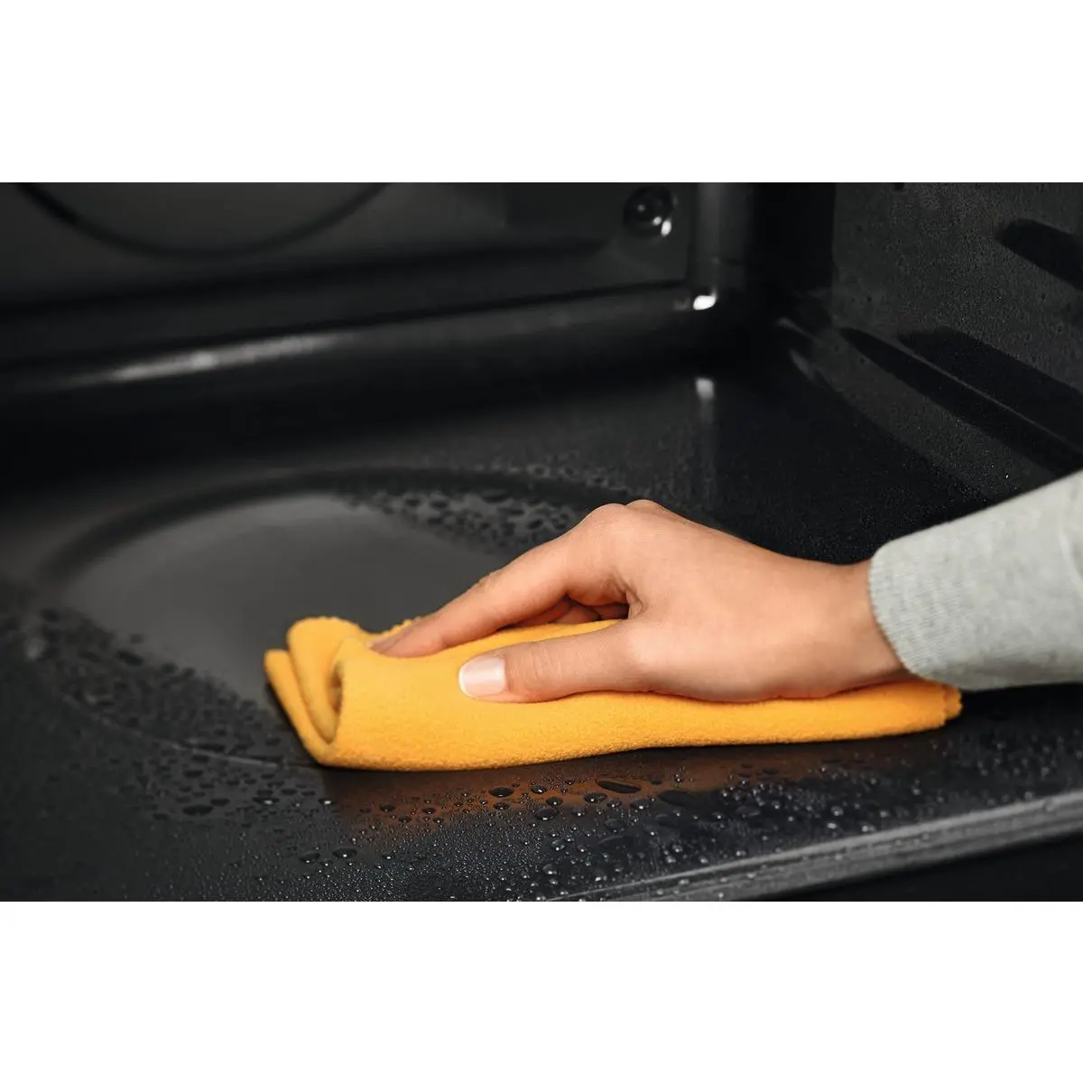 Piekarnik elektryczny Electrolux 600 SurroundCook EOF3H40X Termoobieg Czarno-stalowy