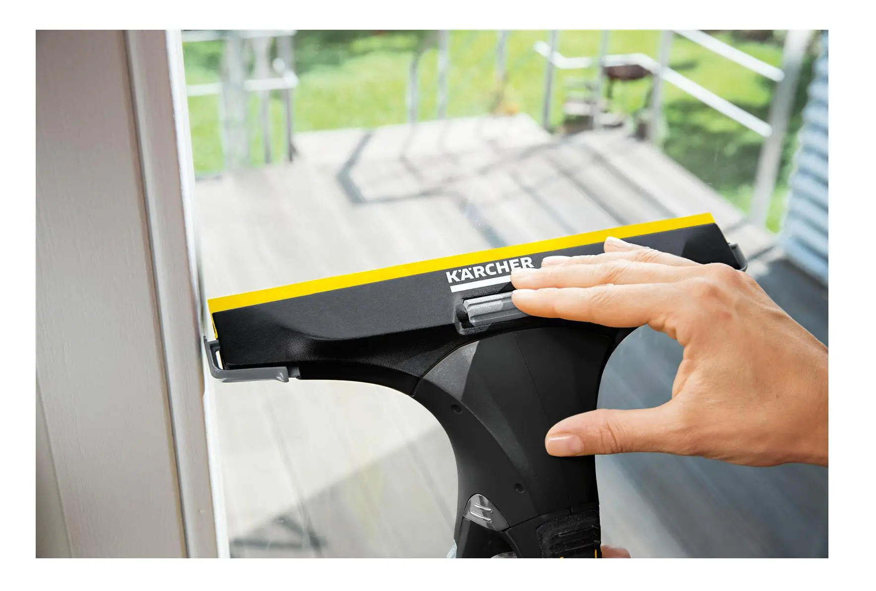 Myjka do okien Karcher WV 5 Plus N Black Edition 1.633-467.0 z wymiennym akumulatorem 35min 105m2