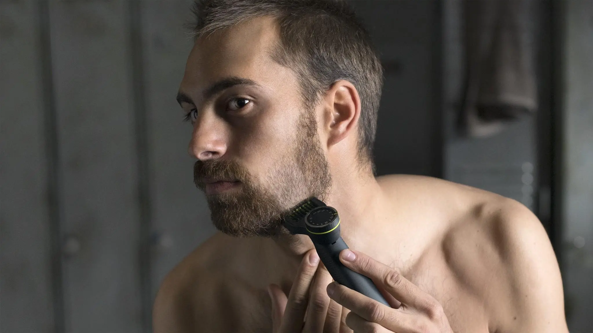 Golarka hybrydowa Philips OneBlade Pro Twarz + Ciało QP6550/15