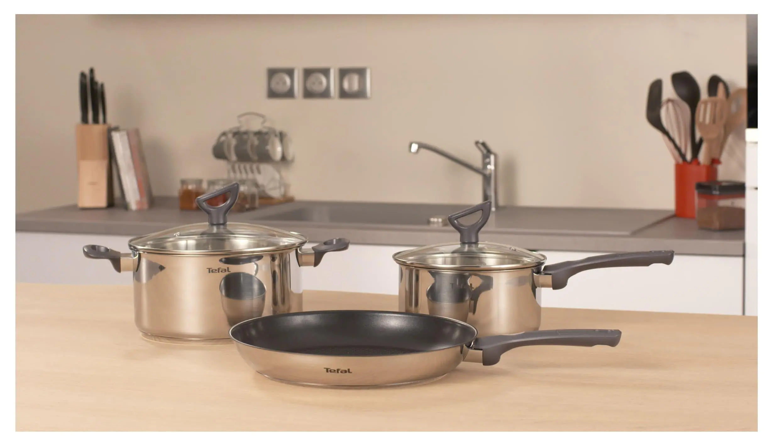 Patelnia Tefal Daily Cook G7300655 Indukcja Tytanowa 28cm