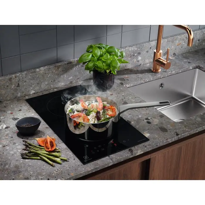 Płyta indukcyjna Electrolux LIT30230C 29cm