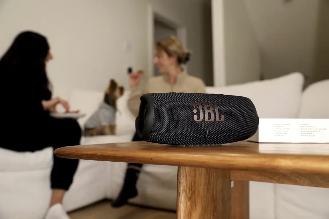 Głośnik Bluetooth JBL Charge 5 Tomorrowland Edition 40W