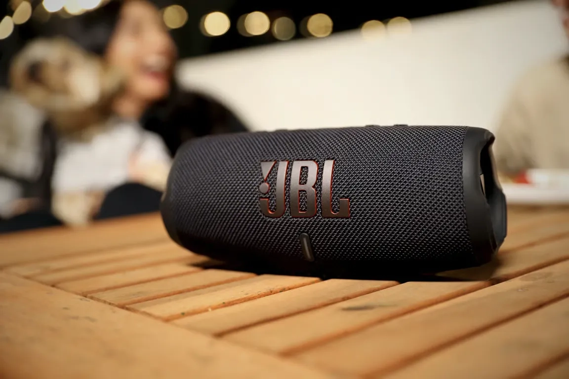 Głośnik Bluetooth JBL Charge 5 Tomorrowland Edition 40W