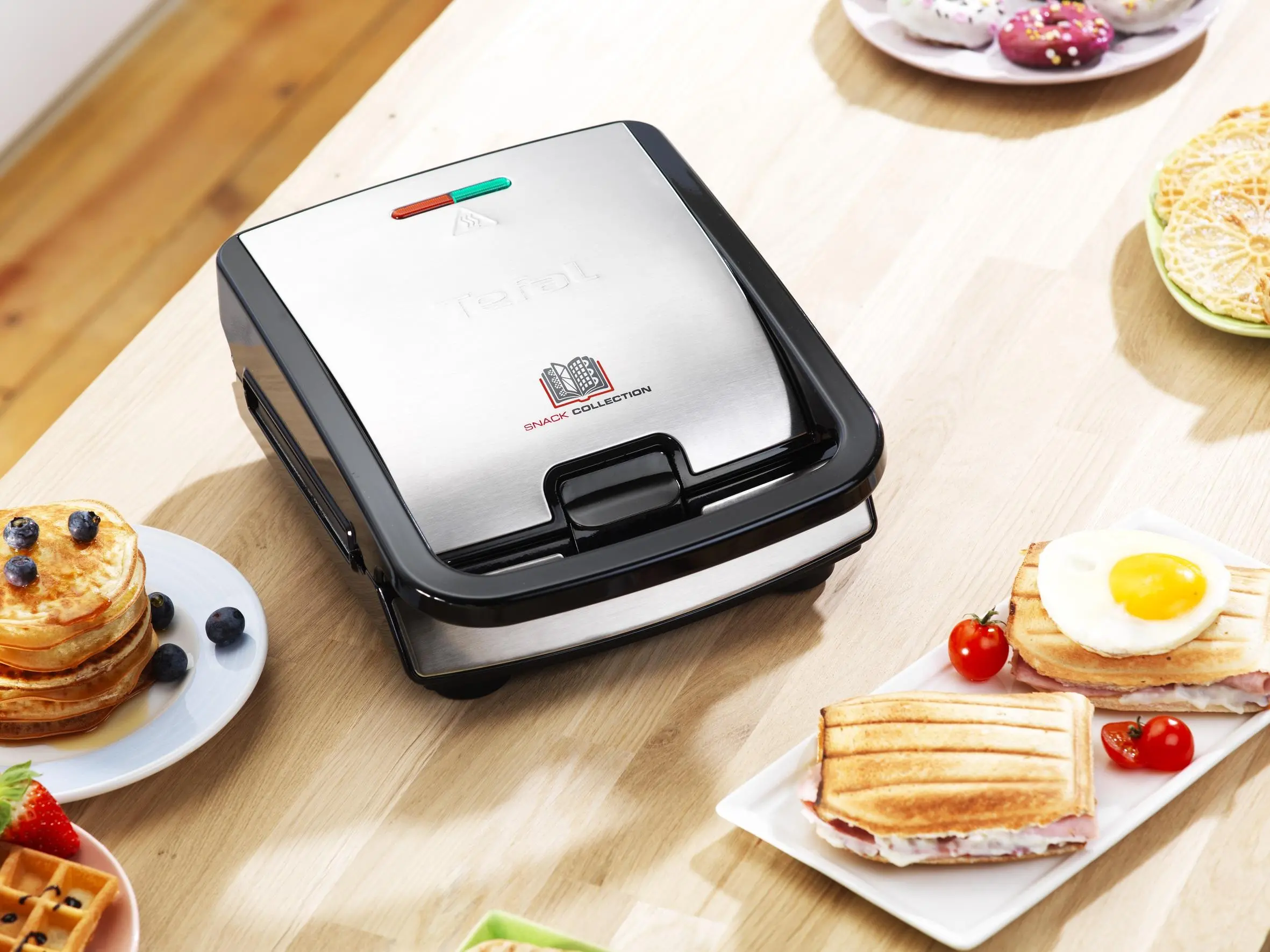 Opiekacz Tefal Snack Collection 2w1 SW852D12 Trójkąty Gofry 700W