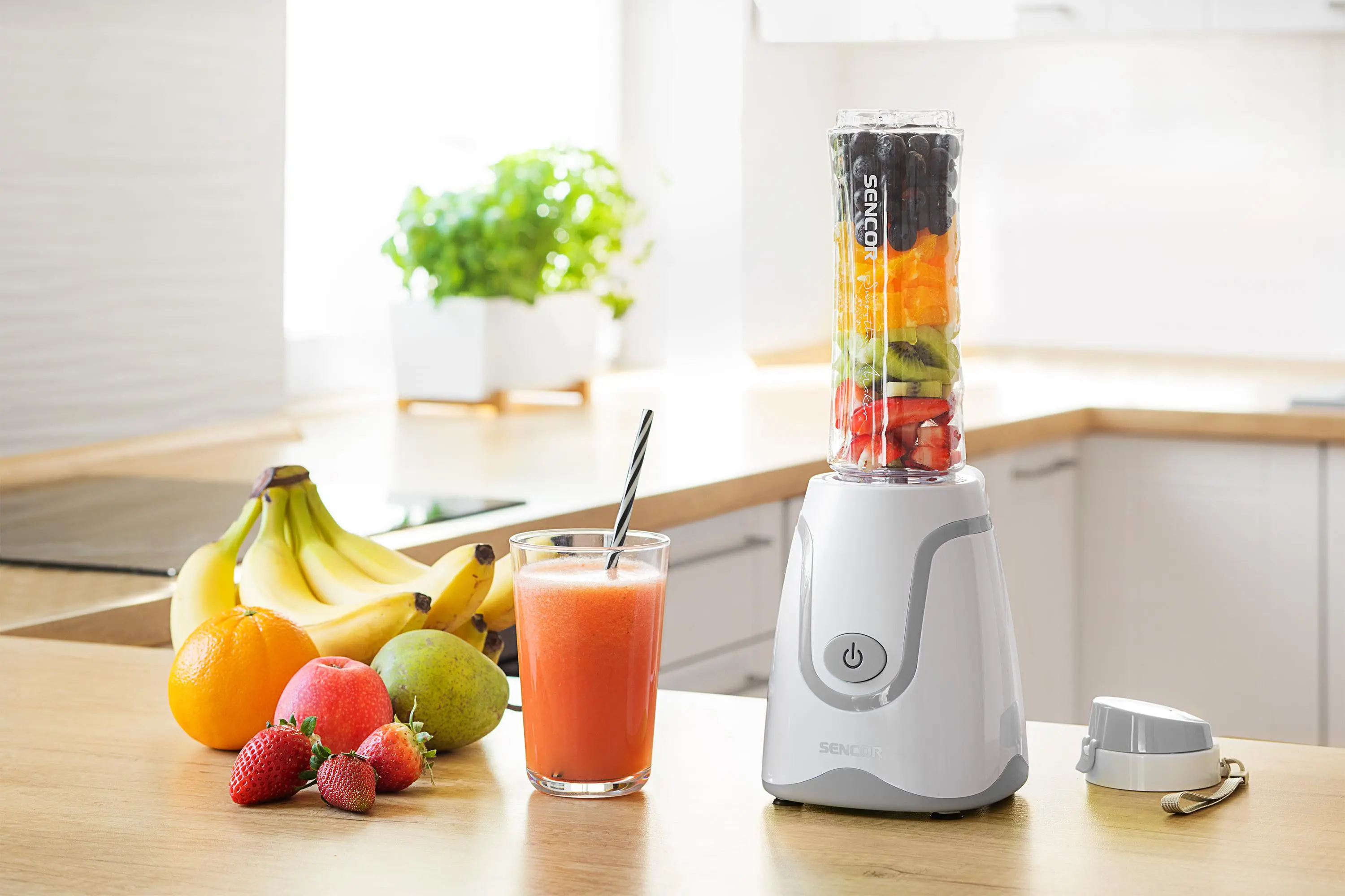 Blender kielichowy Sencor SBL 2110WH 0,6l Butelka