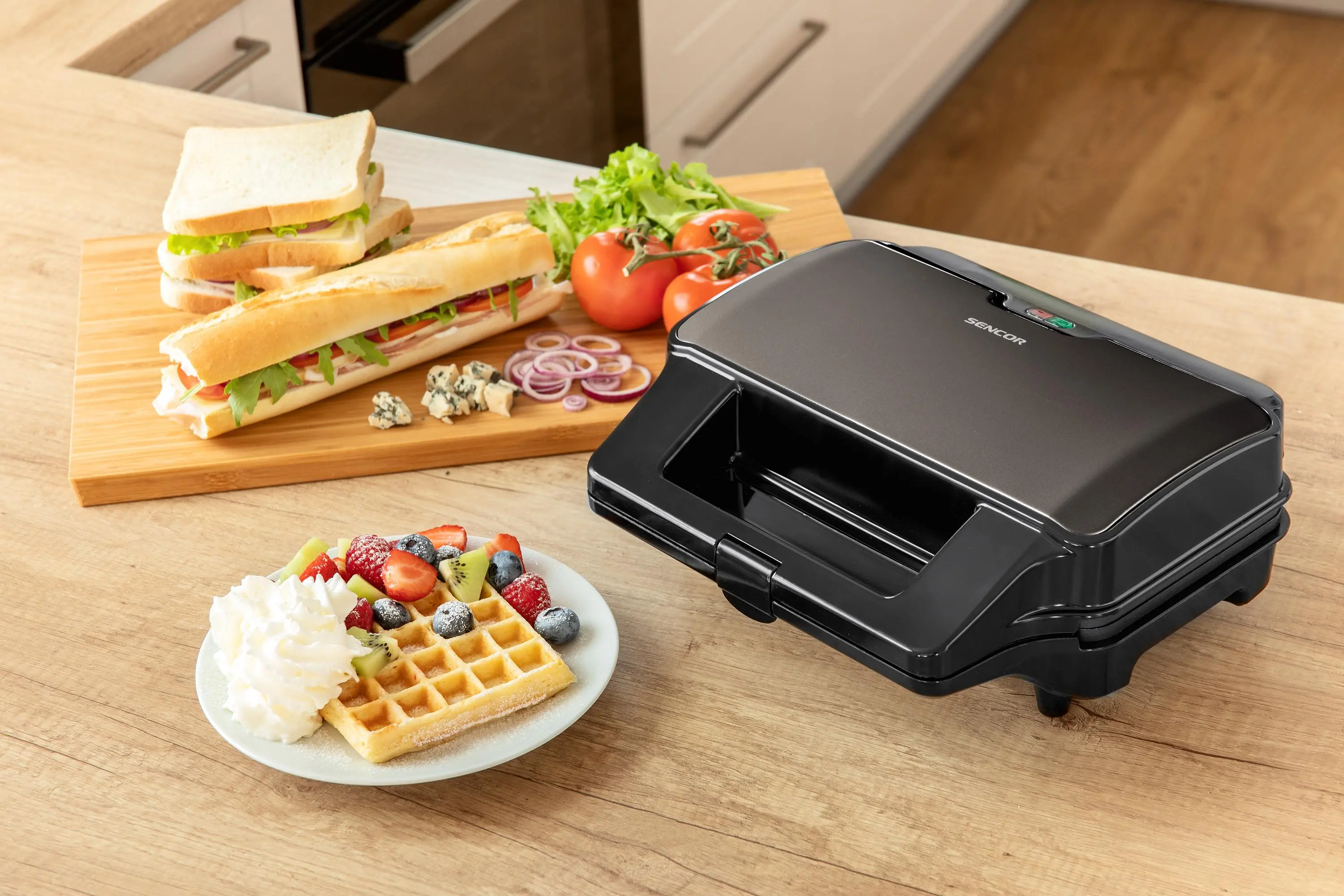 Opiekacz Sencor SSM 9978BK 3w1 Trójkąty Gofry Panini Kwadraty 900W