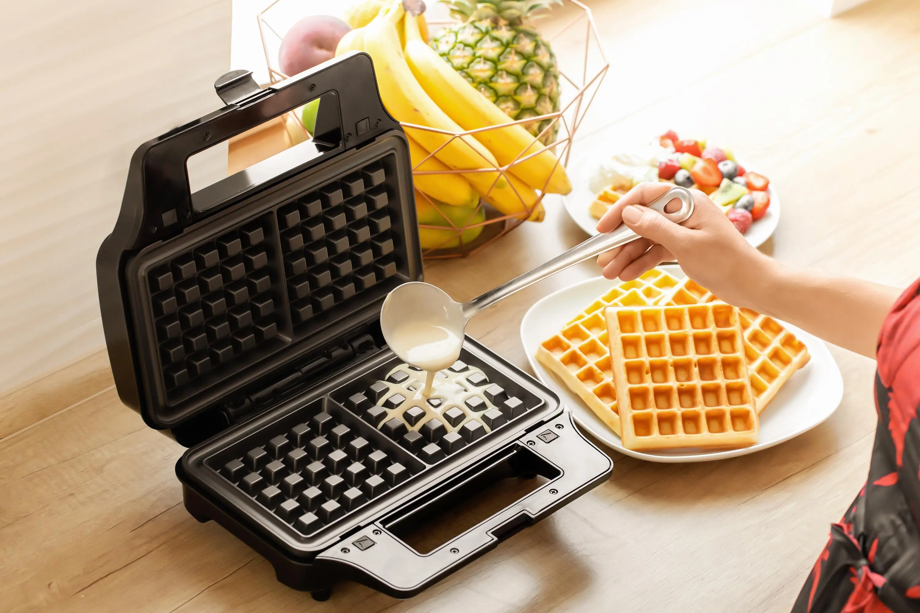 Opiekacz Sencor SSM 9978BK 3w1 Trójkąty Gofry Panini Kwadraty 900W