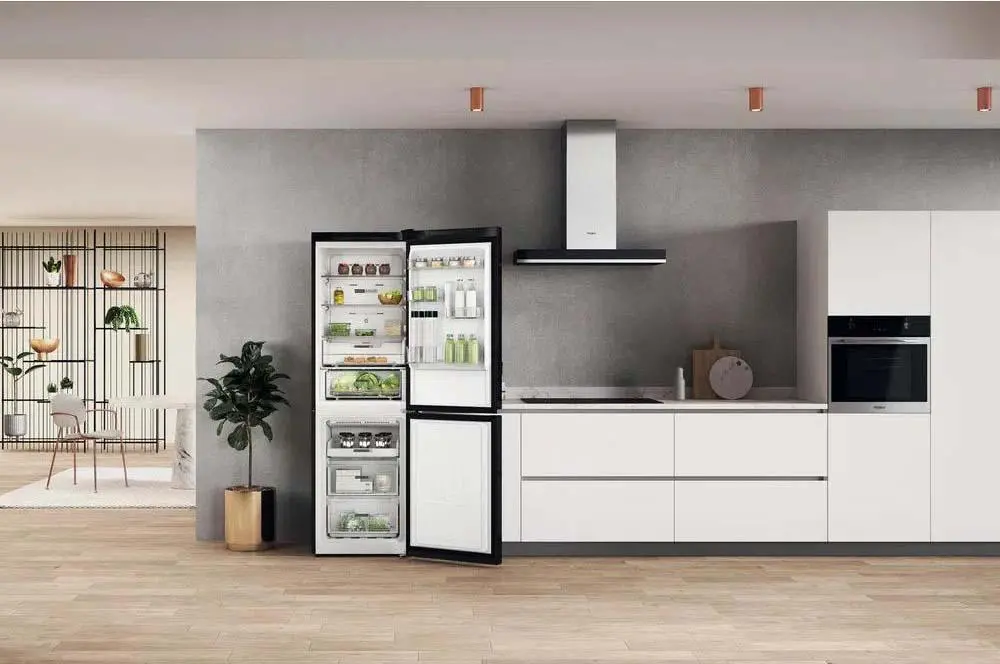Lodówka Whirlpool W7X 83T KS Pełny No Frost 191,2cm Szuflada z kontrolą wilgotności Czarny Inox