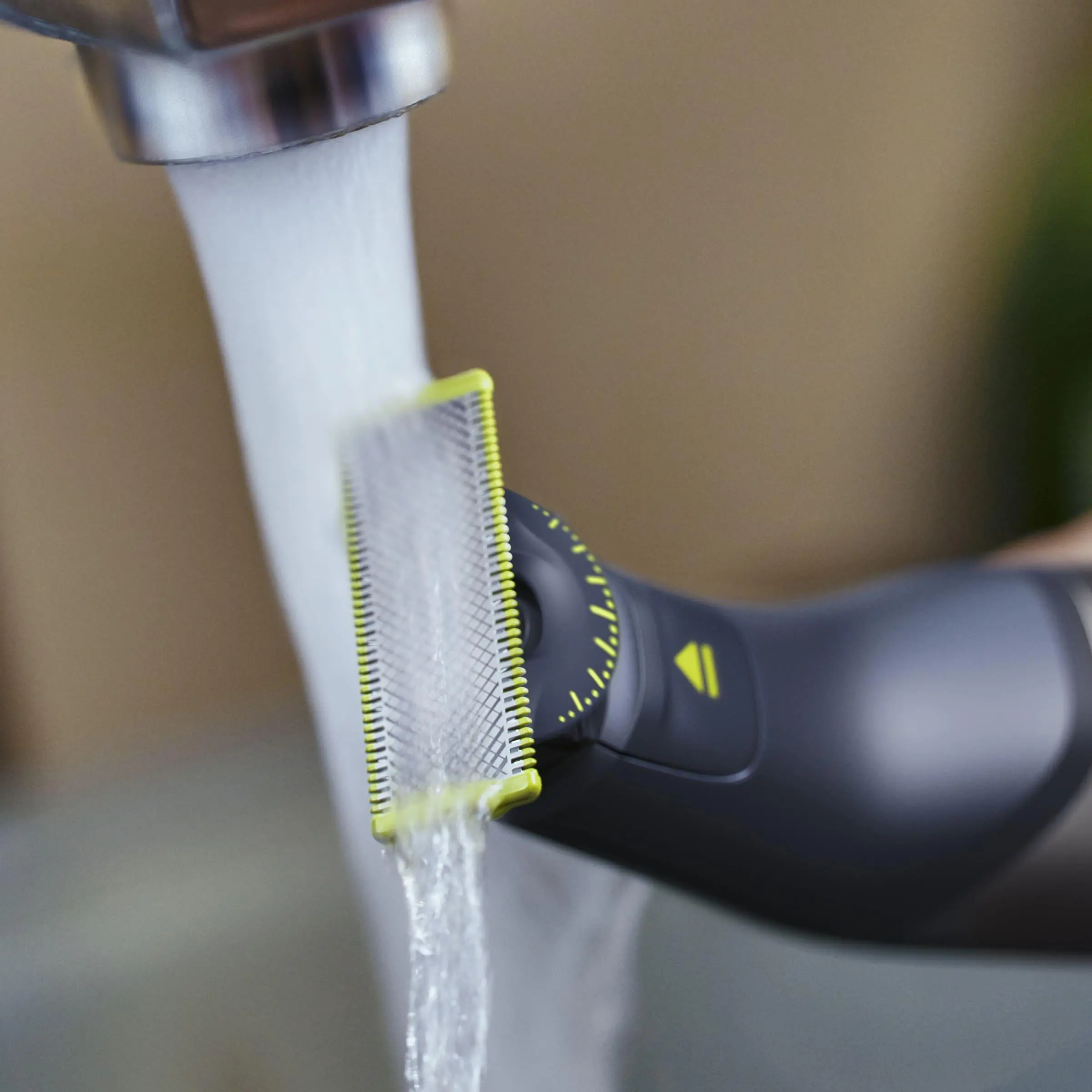 Golarka hybrydowa Philips OneBlade Pro 360 QP6651/61
