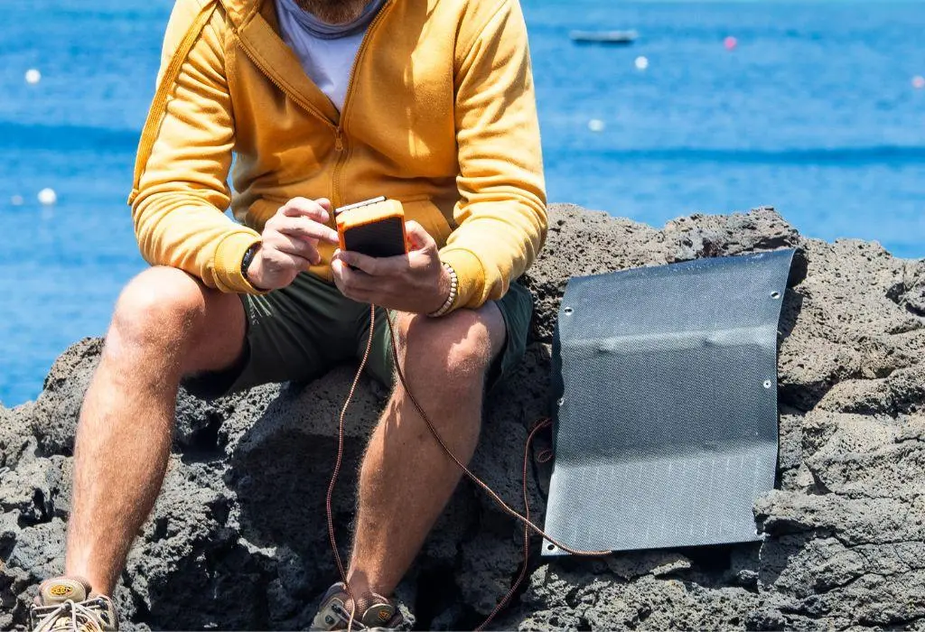Powerbank Xtorm XR202 Rugged 20000mAh PD 35W Czarno-pomarańczowy