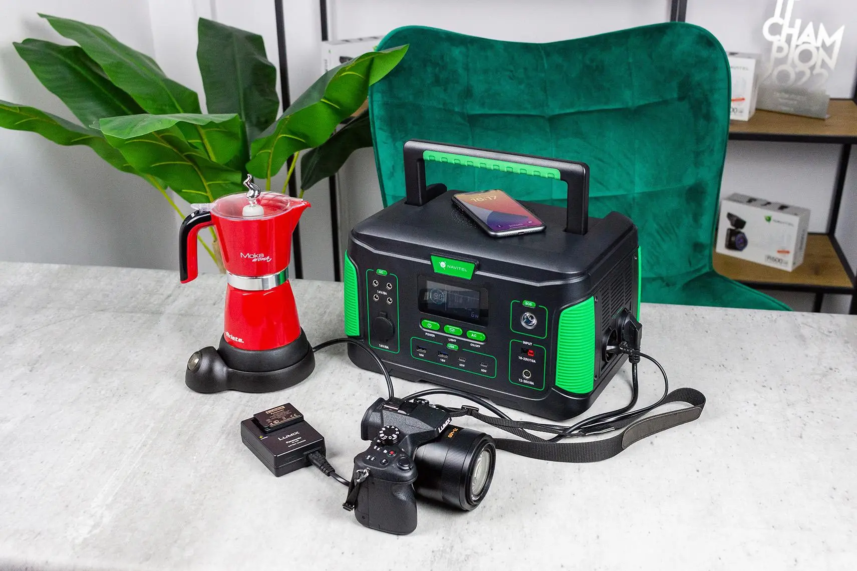 Stacja zasilania Navitel NS1000 808Wh