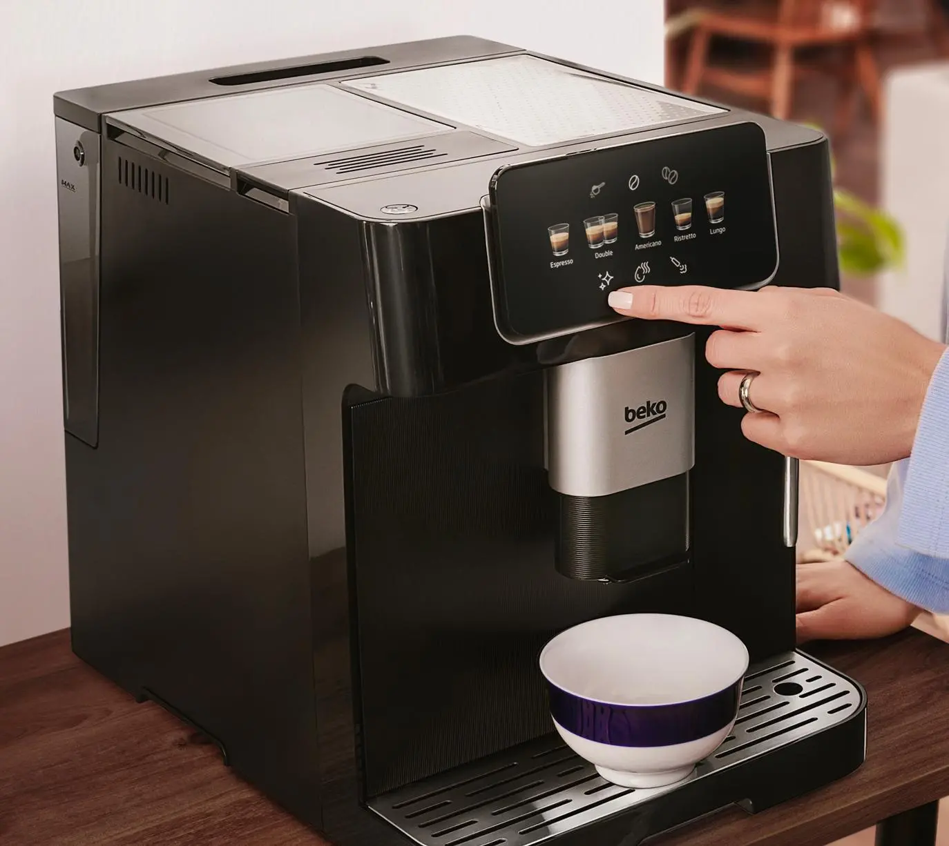 Ekspres Beko CaffeExperto CEG7302B