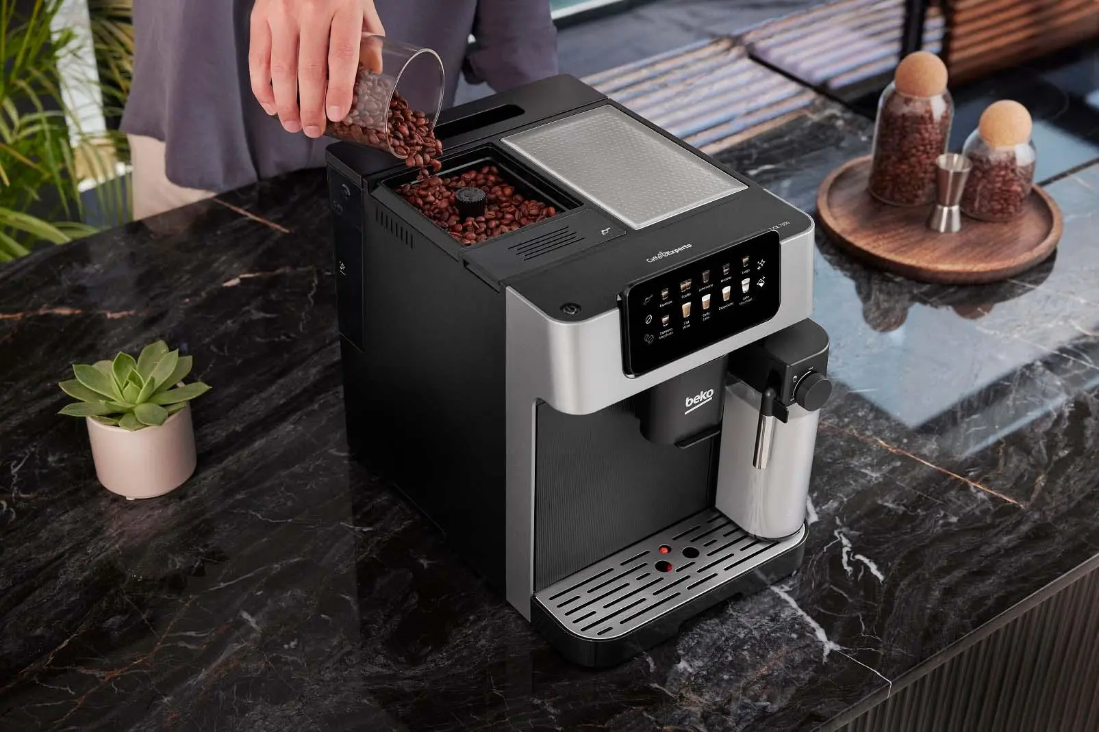 Ekspres Beko CaffeExperto CEG7304X