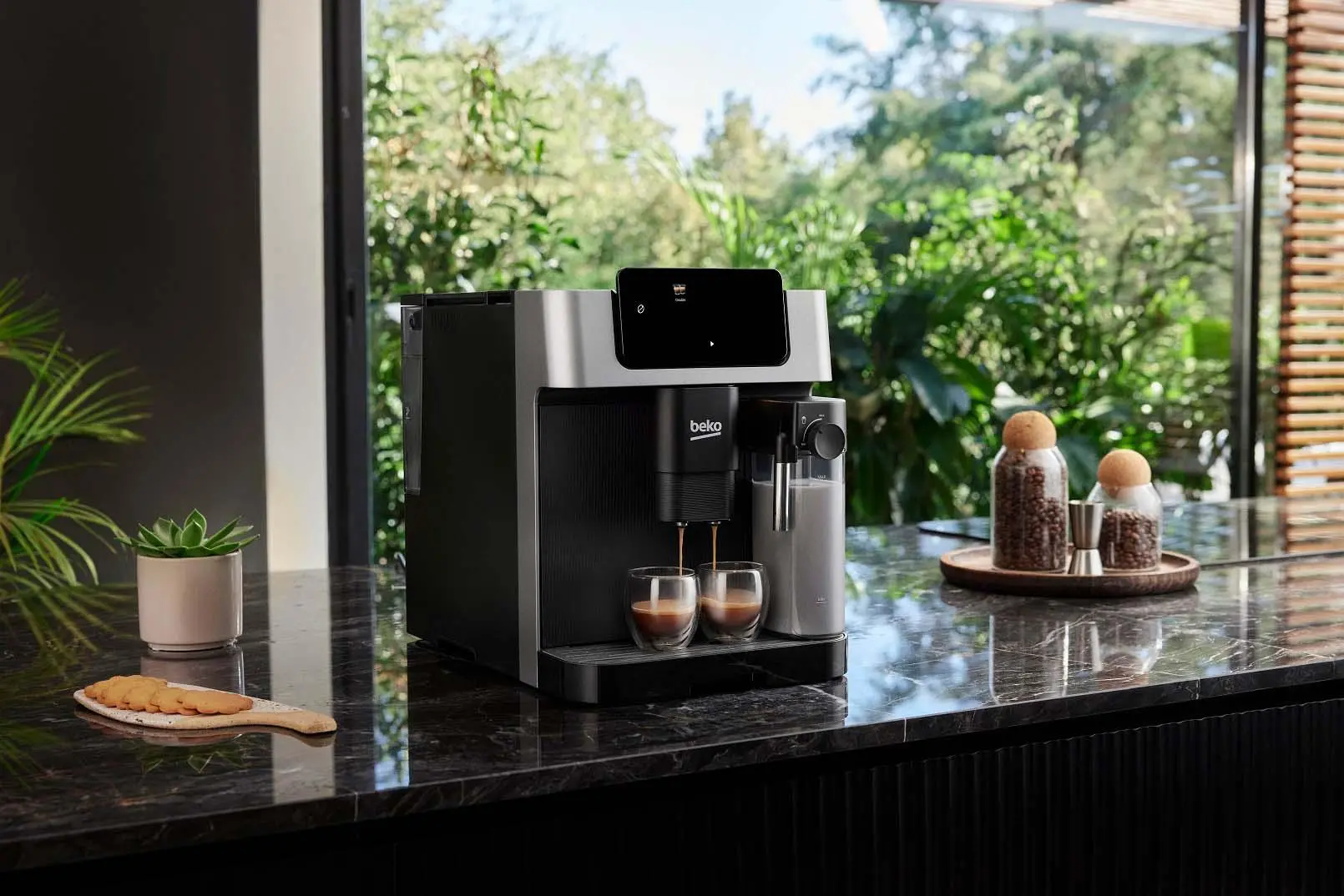 Ekspres Beko CaffeExperto CEG7304X