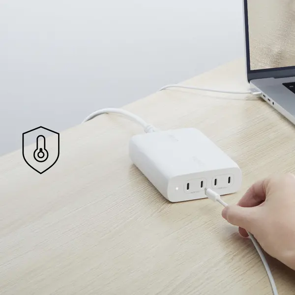 Ładowarka sieciowa Belkin BoostCharge Pro Power Delivery 4 x USB-C GaN 200W