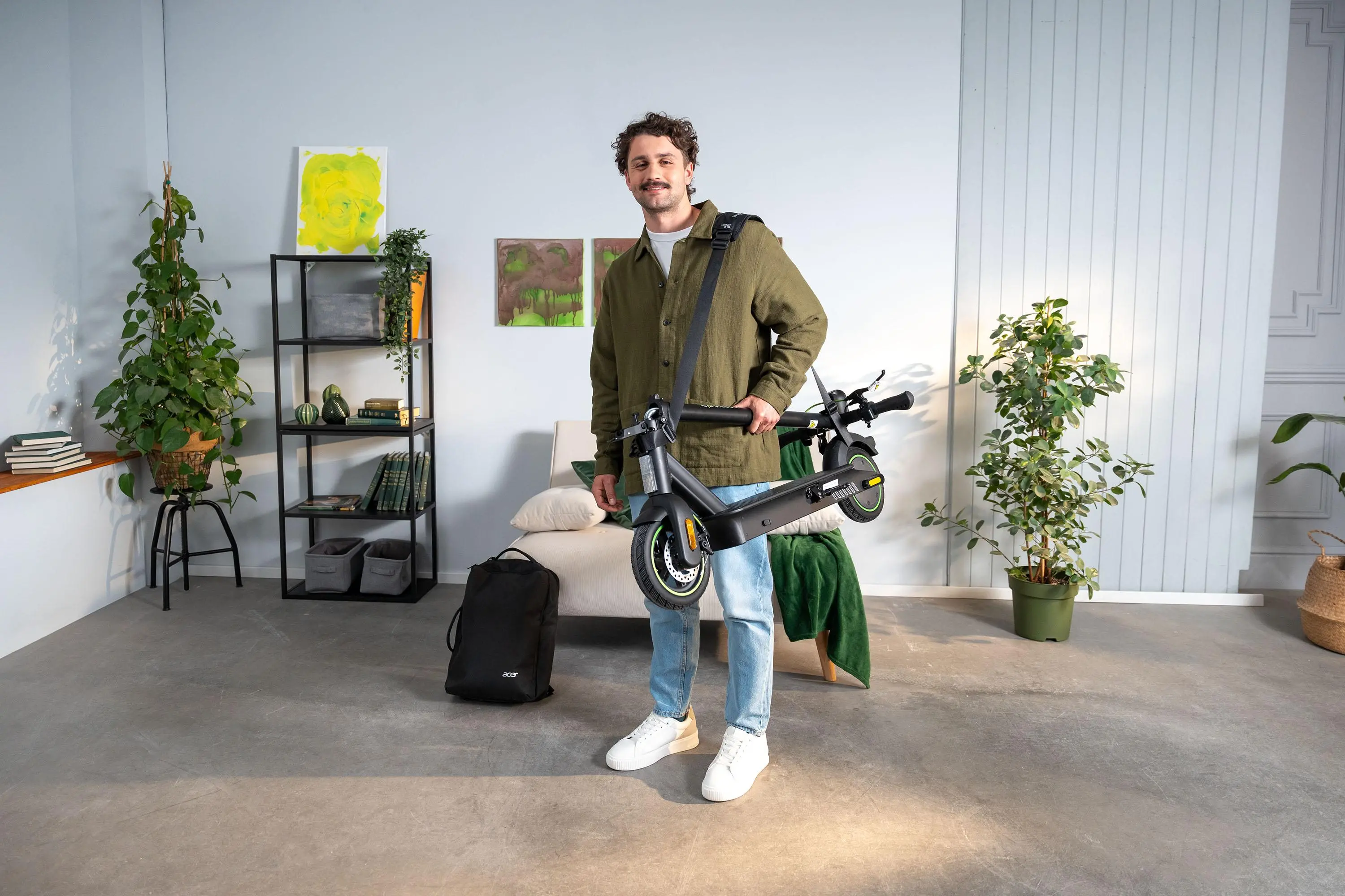Hulajnoga elektryczna Acer ES Series 3 Advance 350W 25km 8,5" Czarny