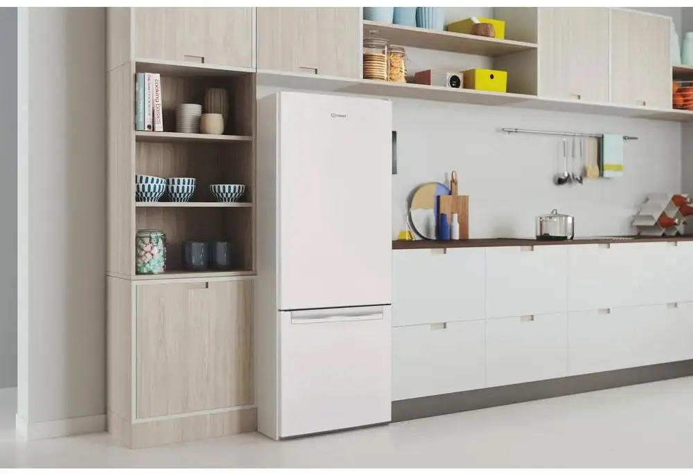 Lodówka Indesit LI6 S2E W 158,8cm Biały
