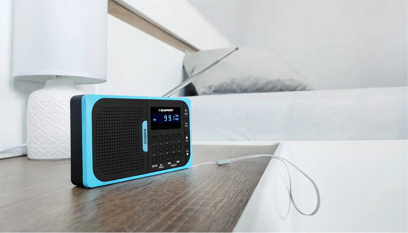Radioodbiornik Blaupunkt PR5BL Radio FM Czarno-niebieski