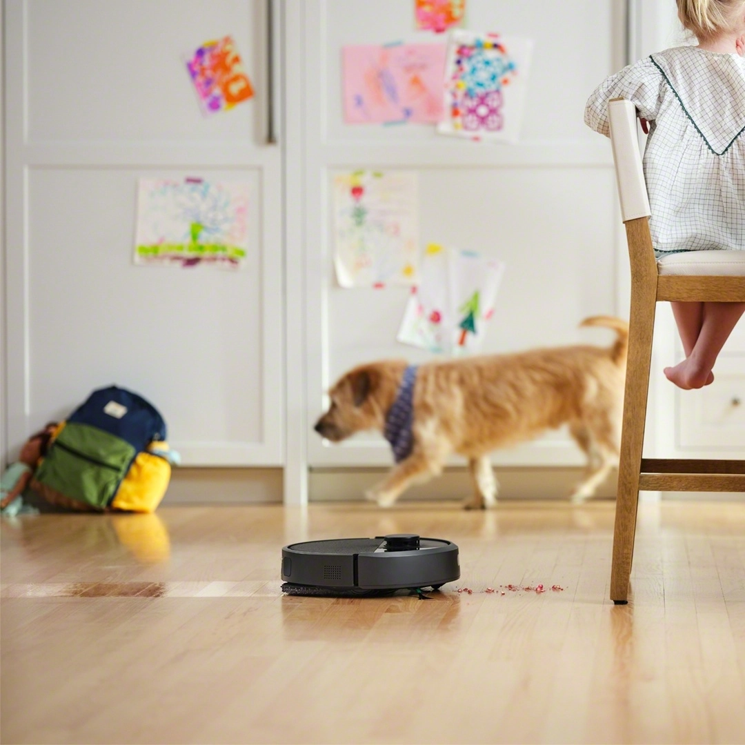 Robot sprzątający iRobot Roomba Plus 405 Combo Funkcja mopowania Stacja oczyszczająca Tworzenie mapy pomieszczenia 68dB Czarny
