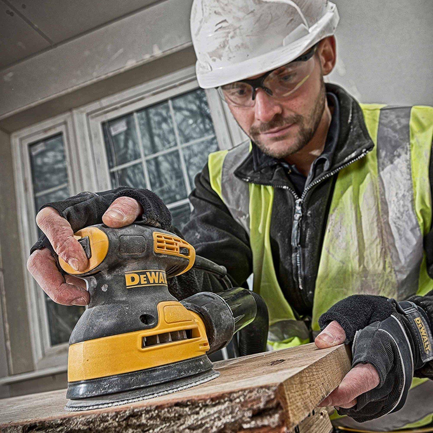 DeWalt DWE6423-QS
