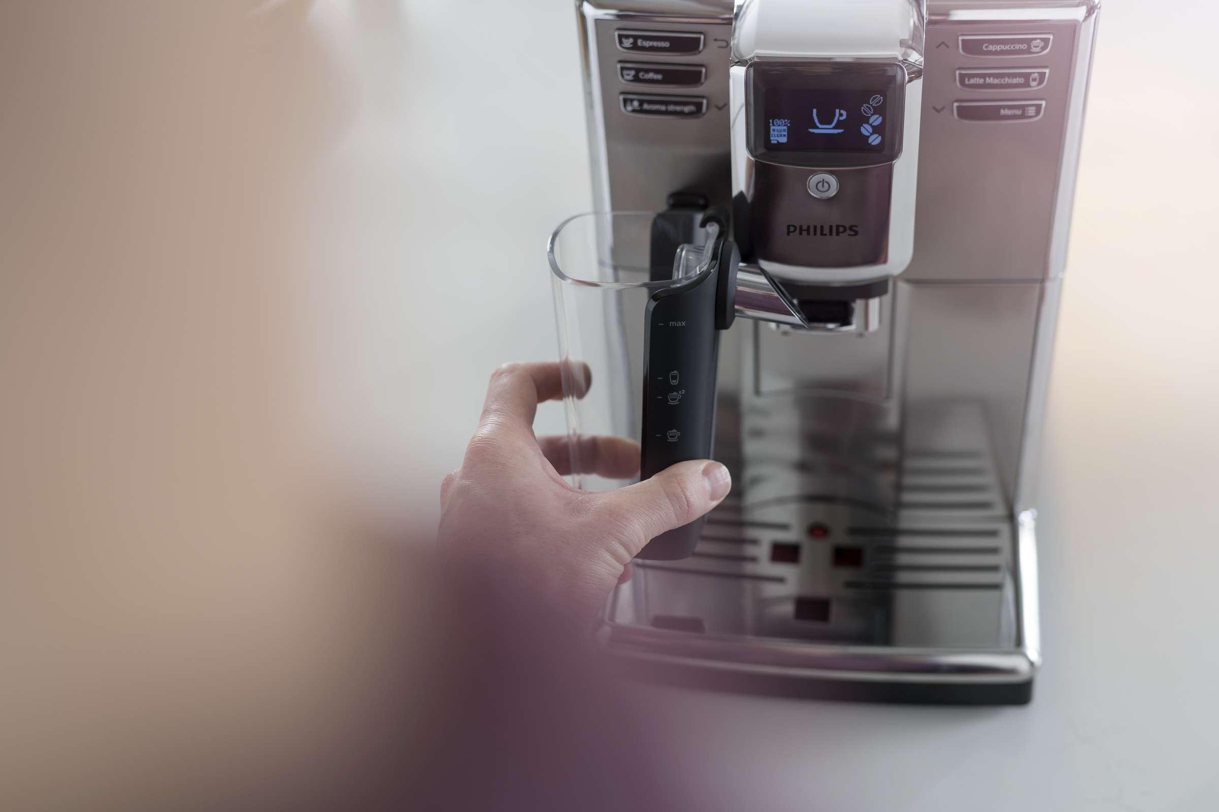 Ekspres Philips LatteGo EP5345/10
