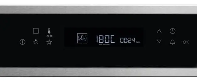 Piekarnik elektryczny parowy Electrolux 800 SteamBoost EOB7S31X Termoobieg Termosonda Czarno-stalowy