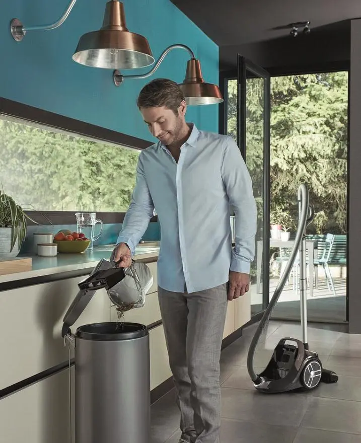 Odkurzacz Tefal Silence Force Cyclonic TW7260 550W Mini turboszczotka Szczotka do parkietów