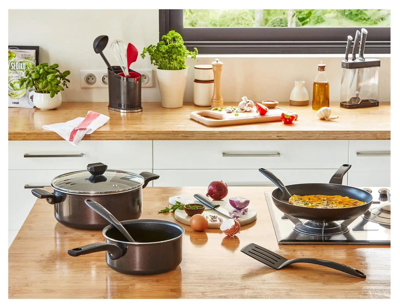 Patelnia Tefal Simply Clean B5670253 Tytanowa 20cm