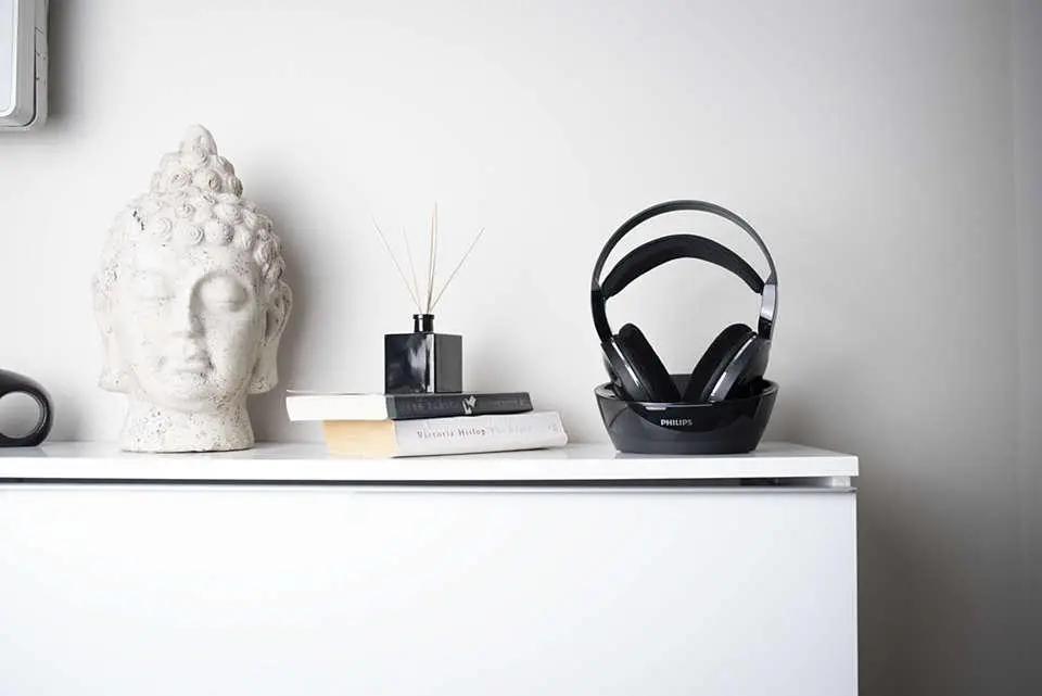 Słuchawki bezprzewodowe Philips SHD8850/12 Nauszne Czarny