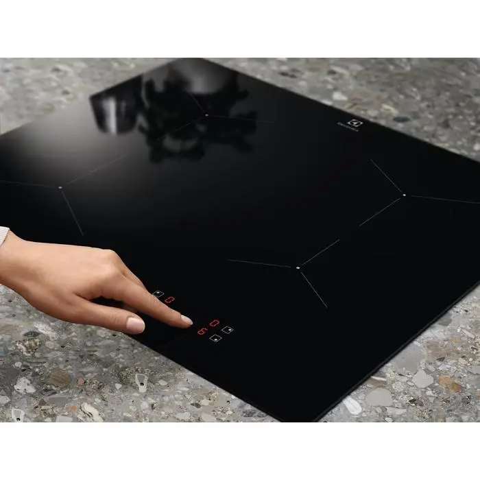 Płyta indukcyjna Electrolux Slim-fit LIL61424C 59cm
