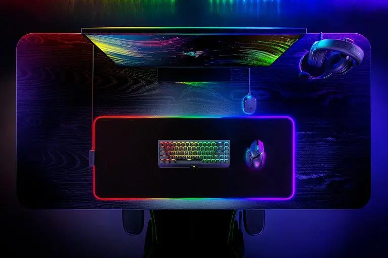 Podkładka Razer Strider Chroma XL Czarny