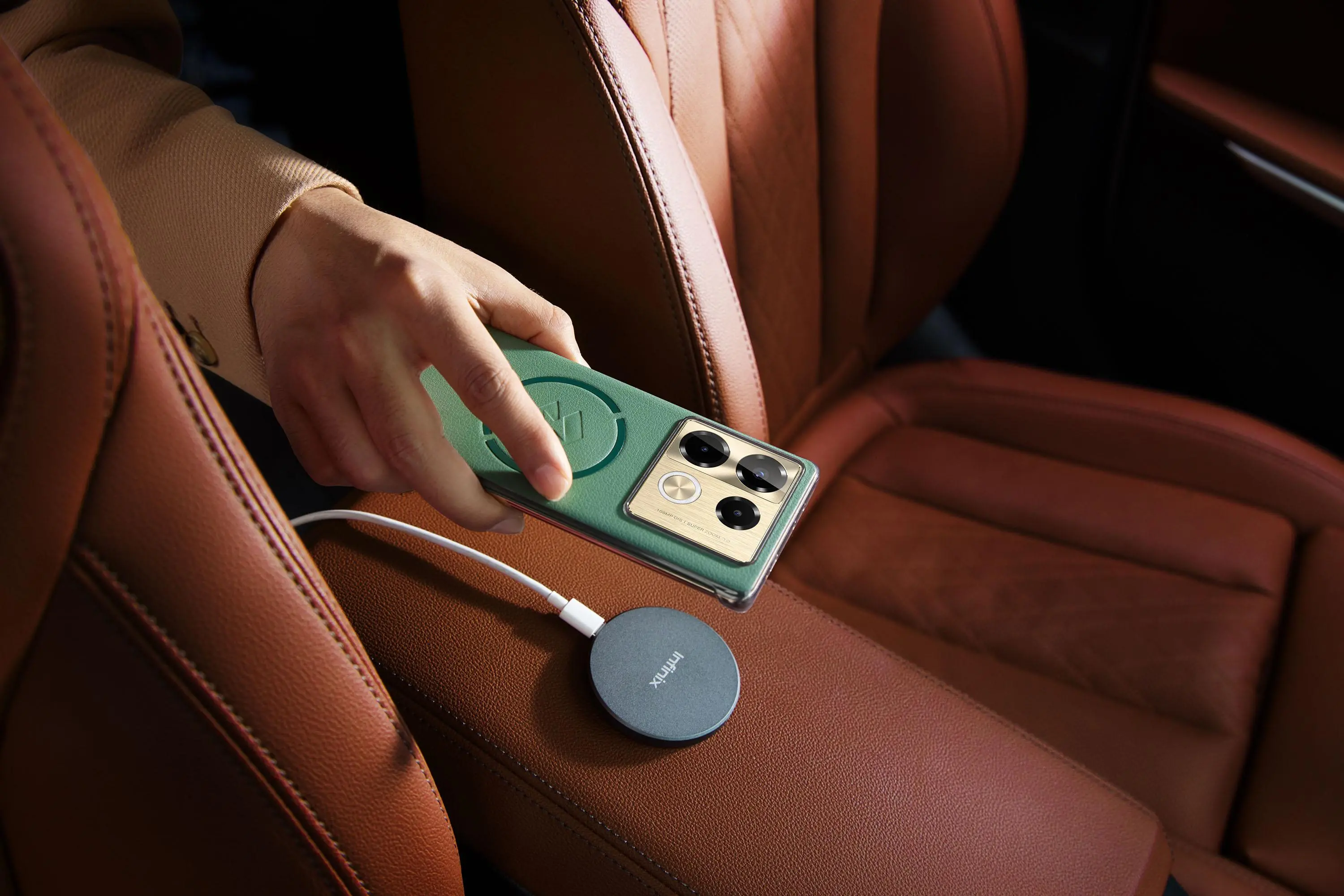 Ładowarka indukcyjna Infinix 15W Wireless FastCharge Pad