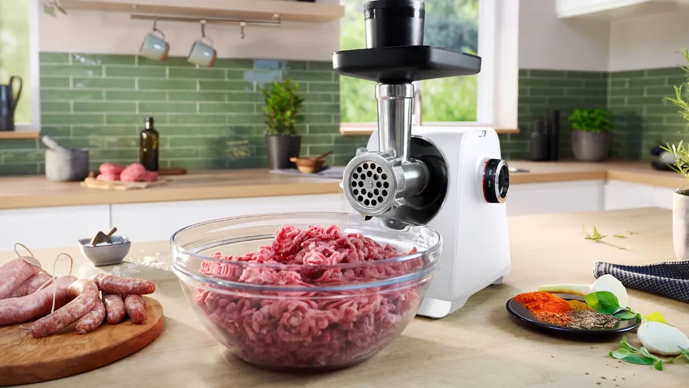 Maszynka do mięsa Bosch MultiPower Series 6 MFWS609W 2100W 3 sitka