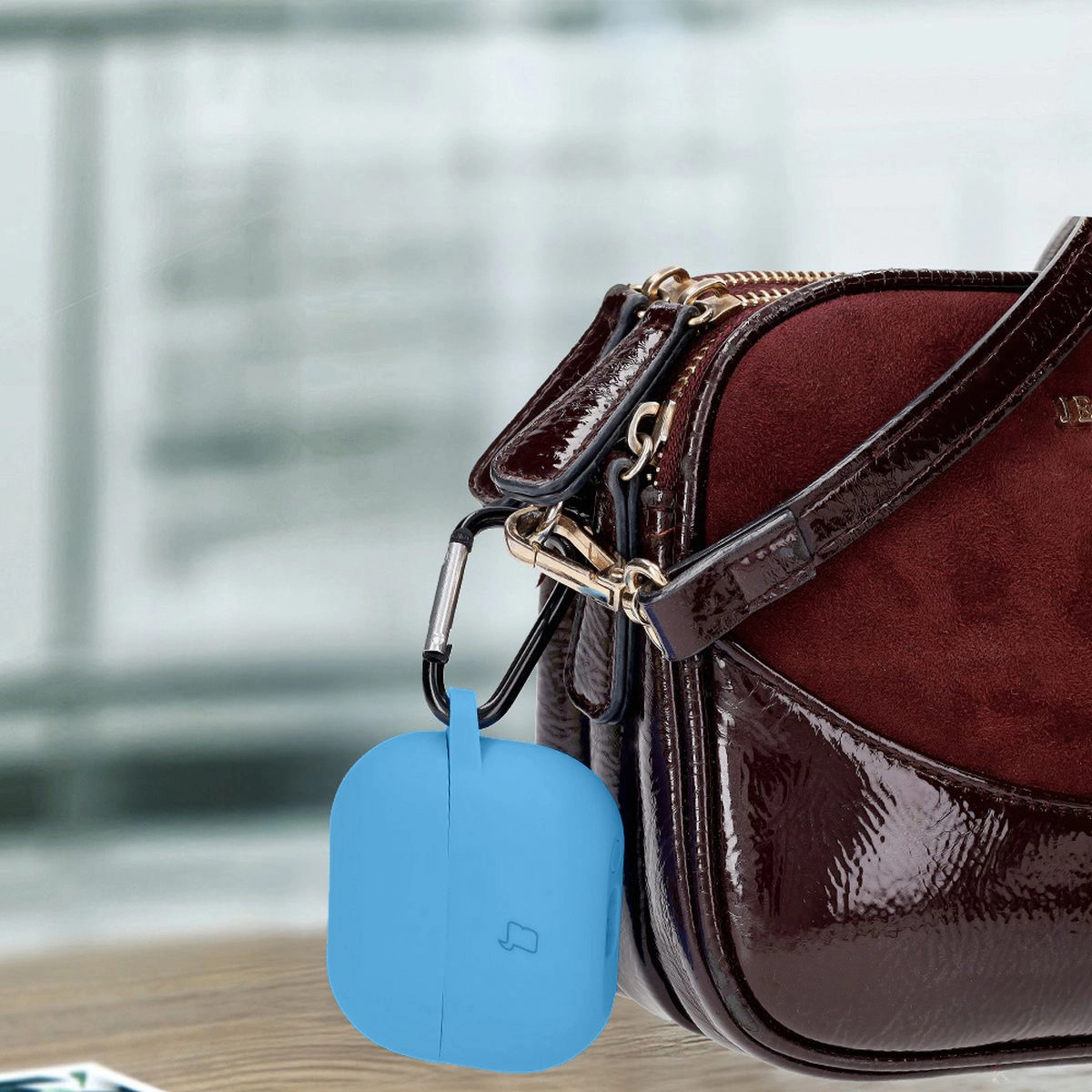 Etui na słuchawki Bizon Silikonowe z karabińczykiem do Samsung Galaxy Buds 3/3 Pro Niebieski