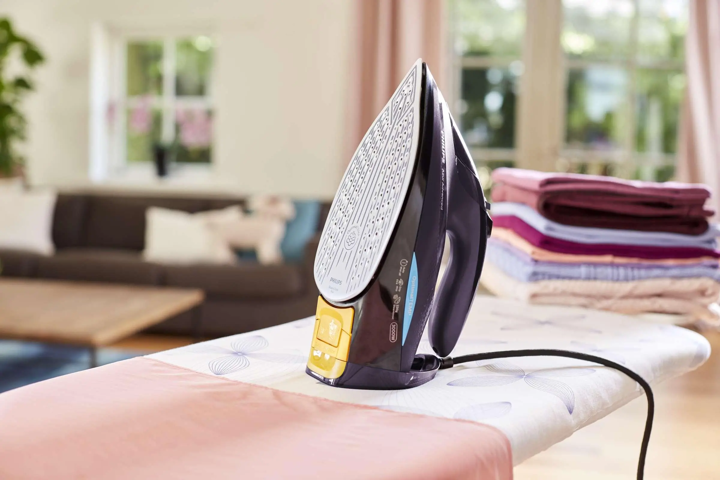 Żelazko Philips Azur Advanced GC4934/30 SteamGlide PLUS 230g/min