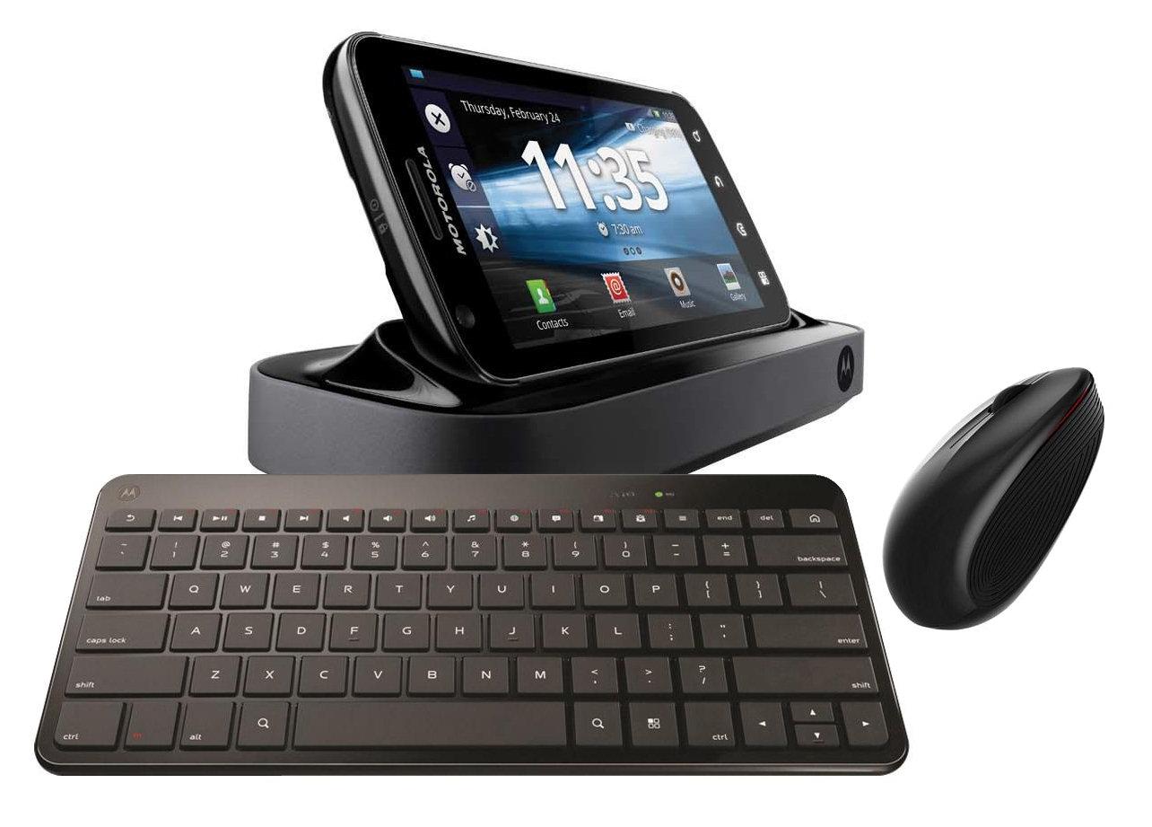 Lenovo Atrix + stacja dokująca + mysz + klawiatura