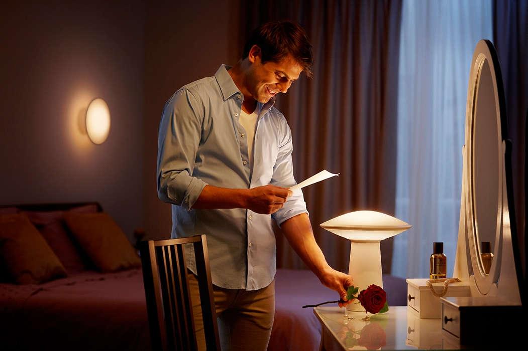 Philips Phoenix Hue Led Table Lamp Opal White 31154/31/PH