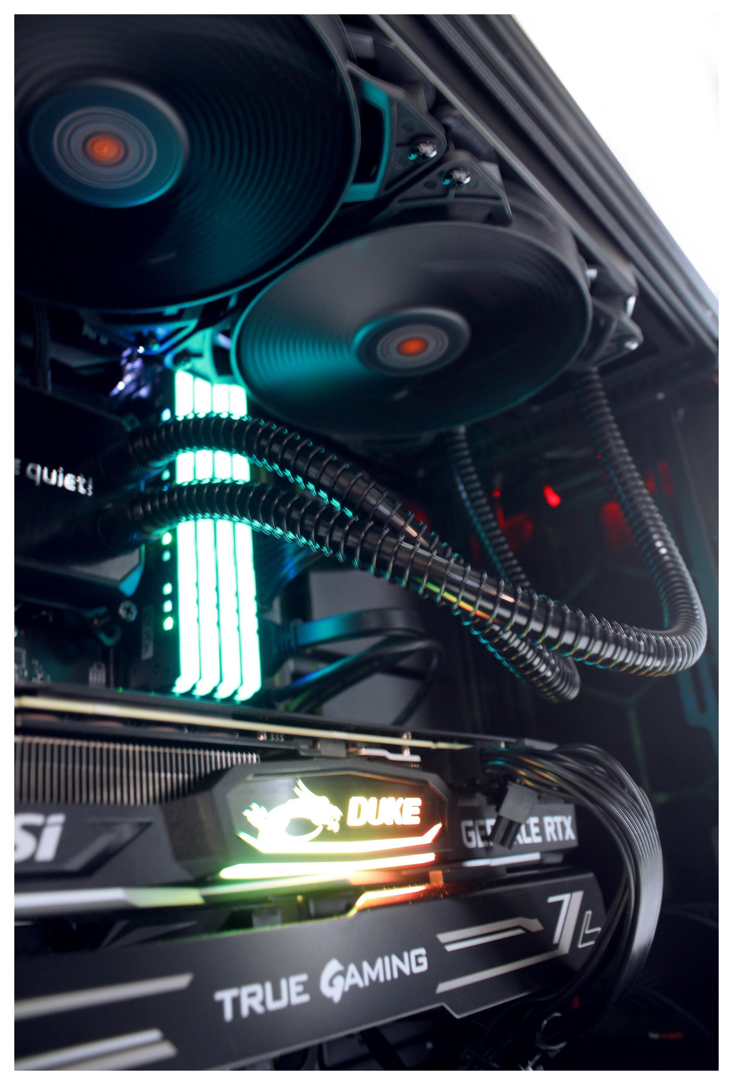 Optimus E-Sport Extreme MZ390T-BQ1 Intel® Core™ i7-8700K 32GB 2TB+500GB SSD RTX2080 Duke W10