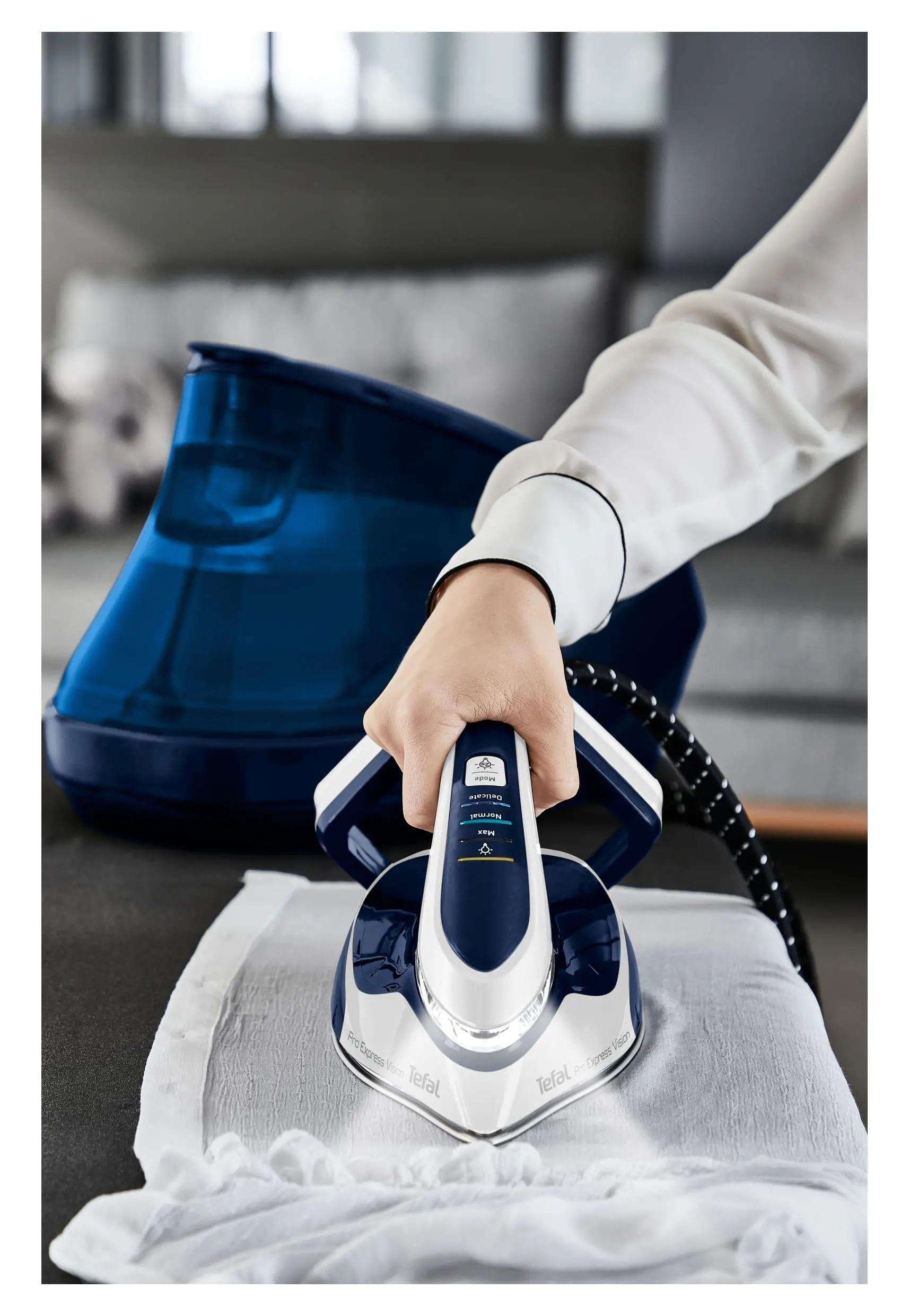 Generator pary Tefal Pro Express Vision GV9812 Durilium AirGlide Autoclean