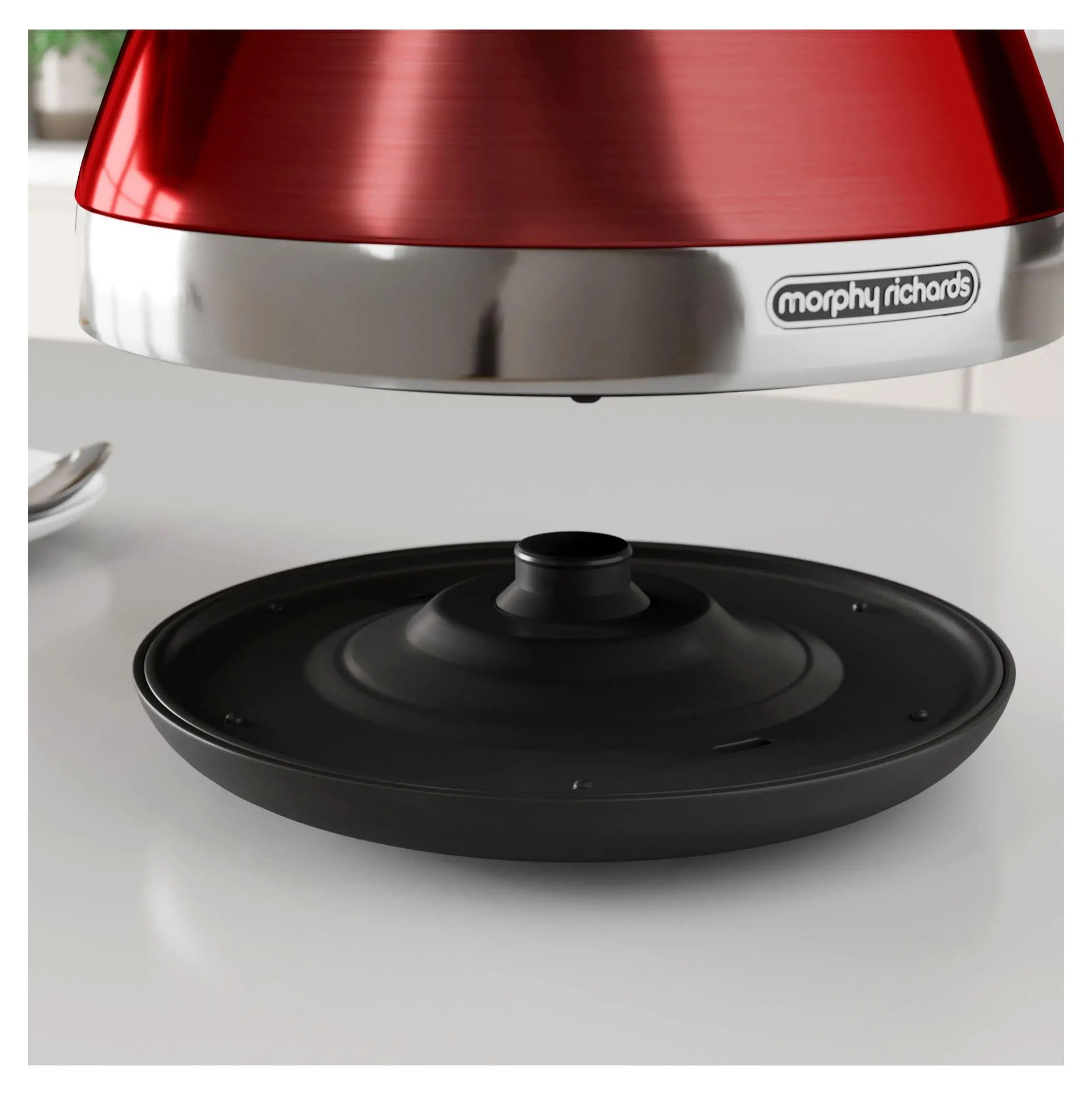 фото Електрочайник Morphy Richards Venture 100133 1