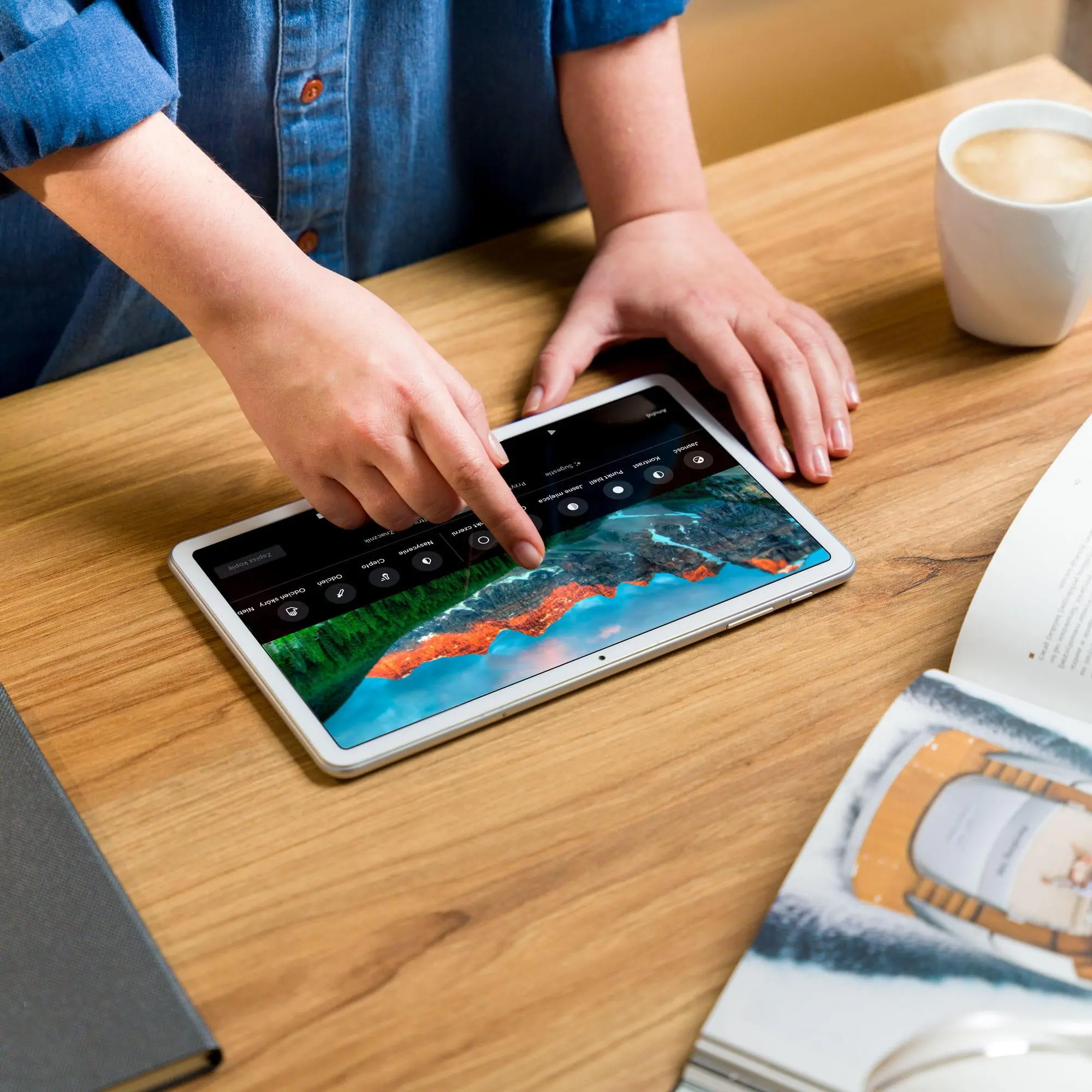 Tablet Kruger & Matz EAGLE 1073 10,4" 8/128GB LTE Biały