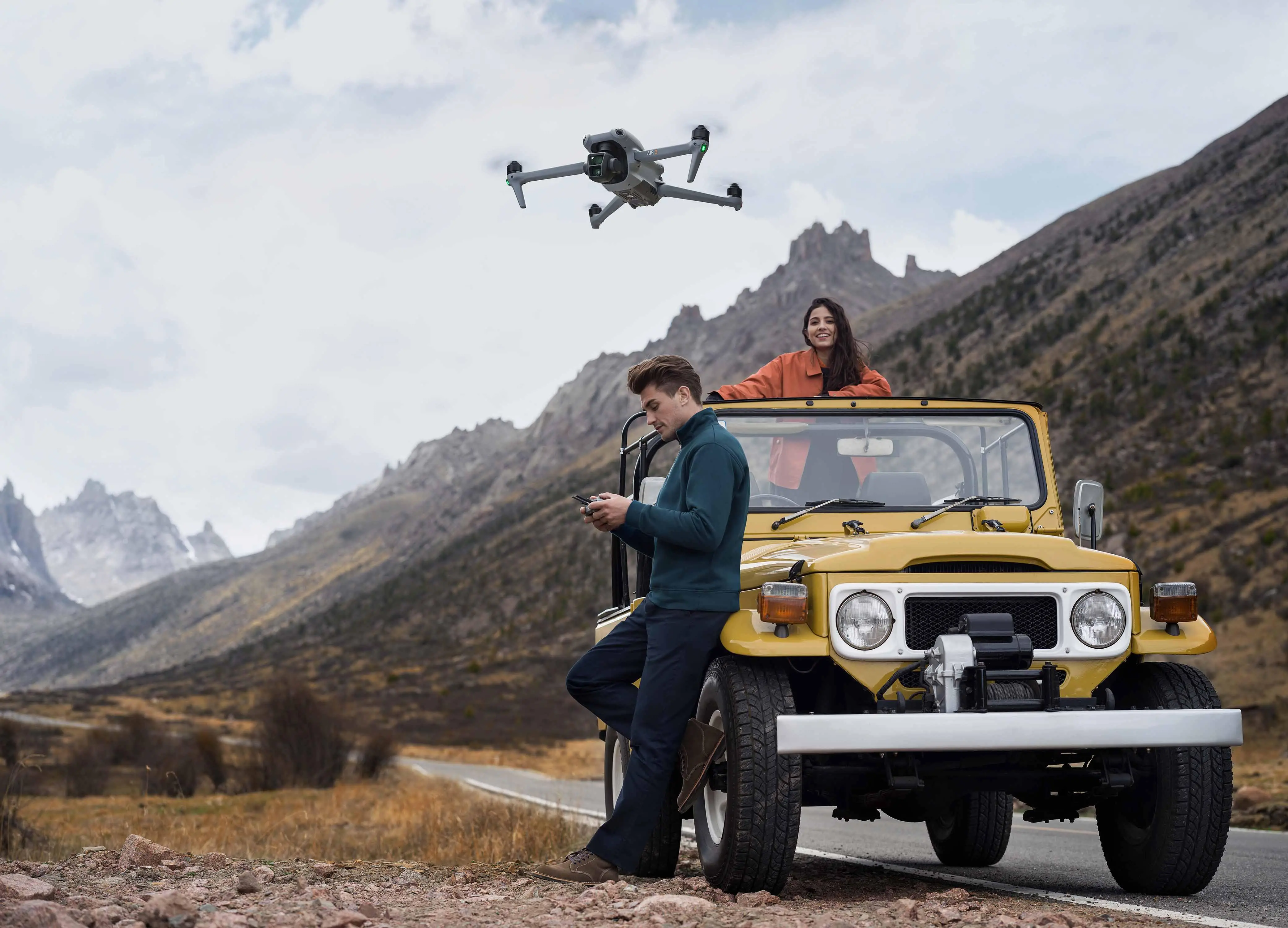 Dron DJI Air 3 RC-N2