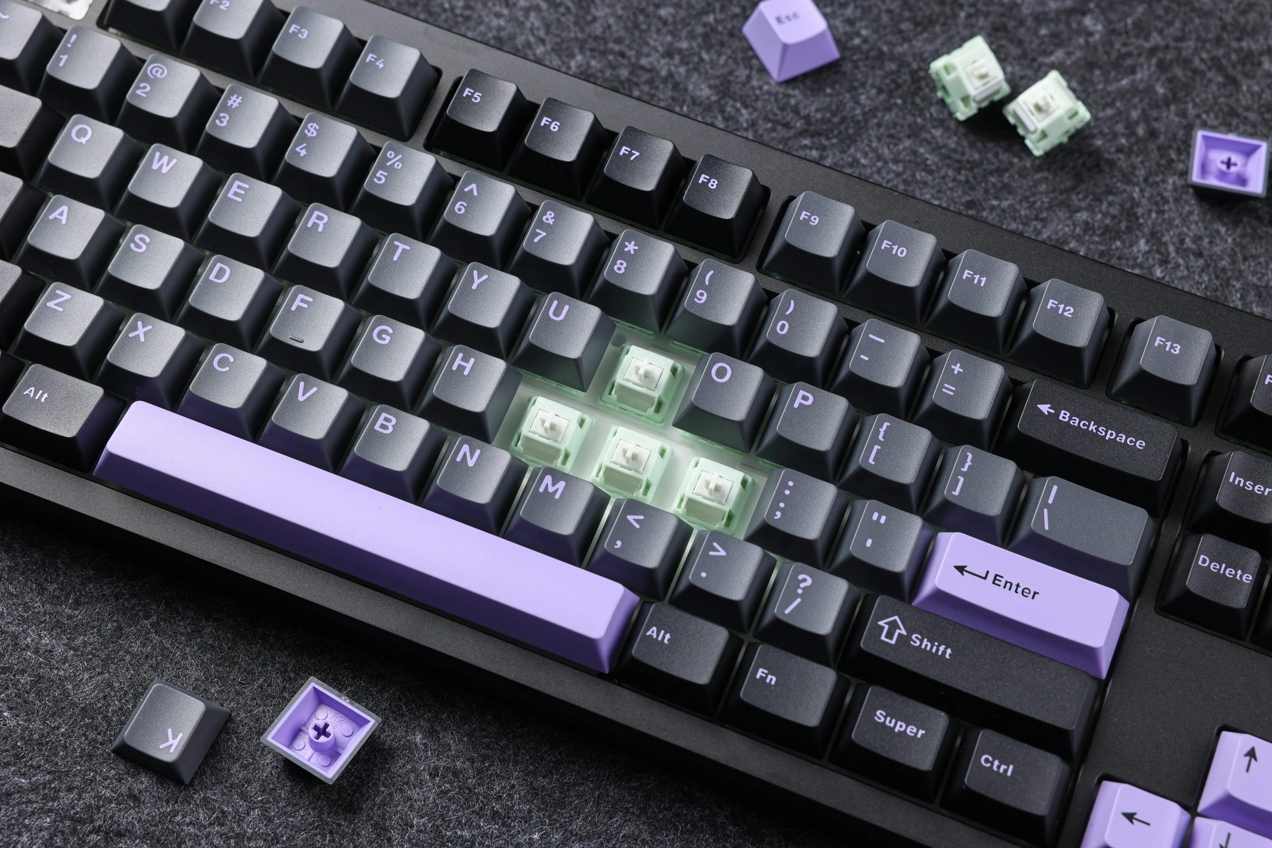 Klawiatura mechaniczna MCHOSE GX87 Max Matcha Latte v2 Czarno-fioletowy
